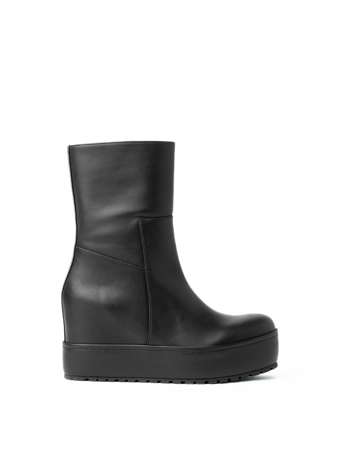 DISA TRACK NAPPA BLACK