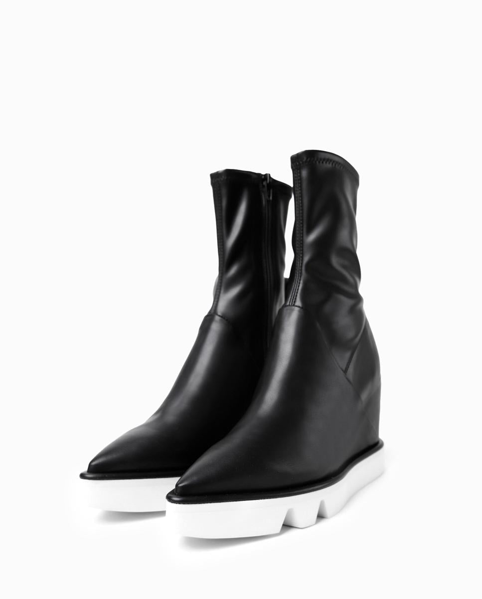 Careb Orleans Strech Black