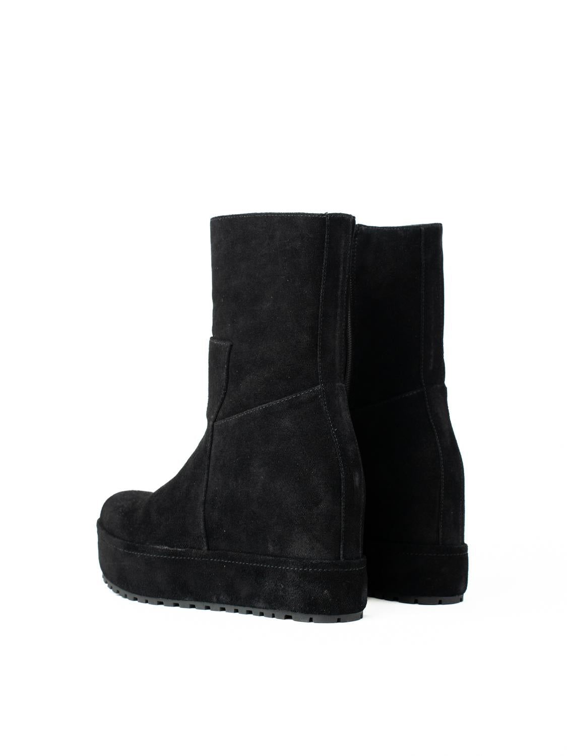 DISA TRACK SUEDE BLACK