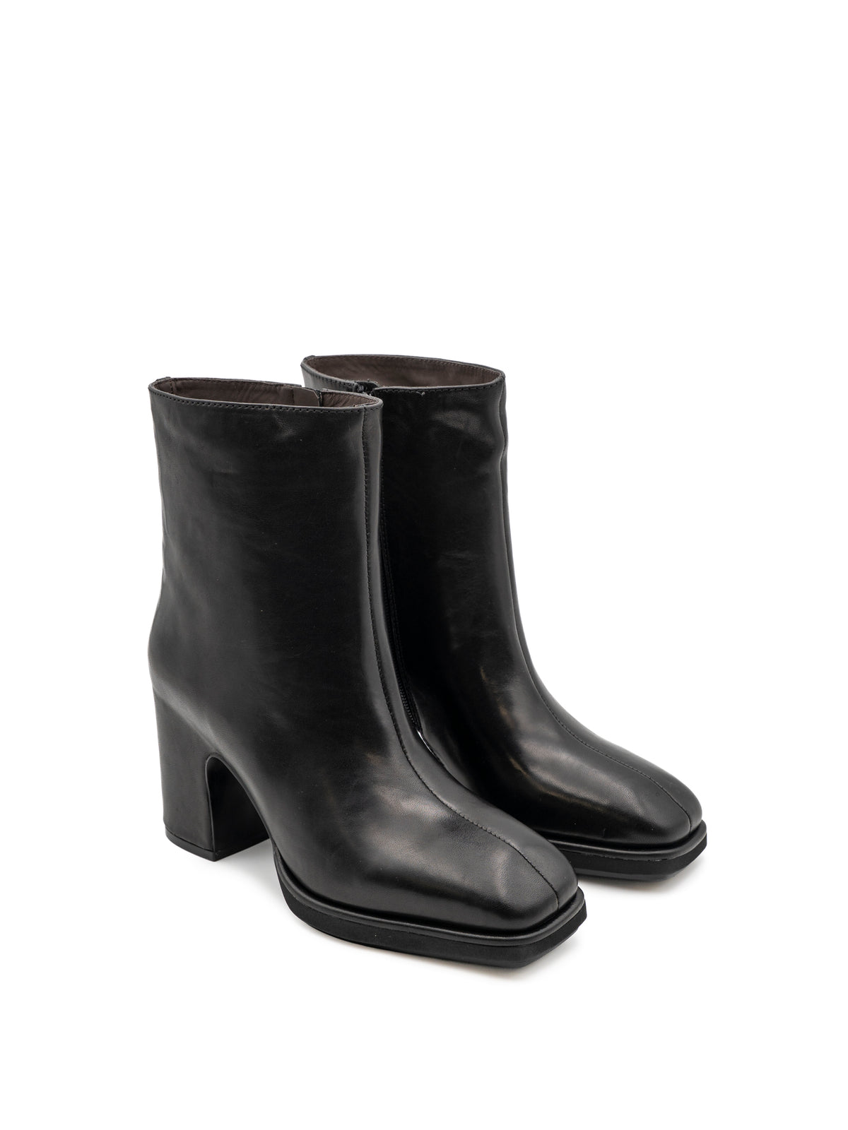 ARYA NAPPALUX BLACK