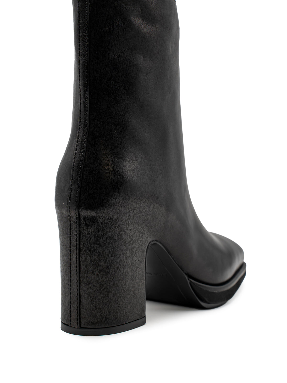 ARYA NAPPALUX BLACK