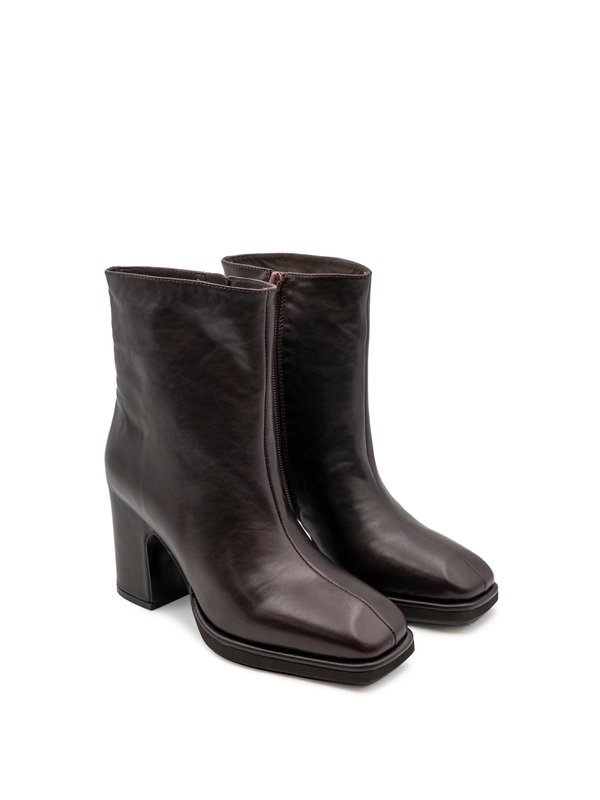 ARYA NAPPALUX BURGUNDY
