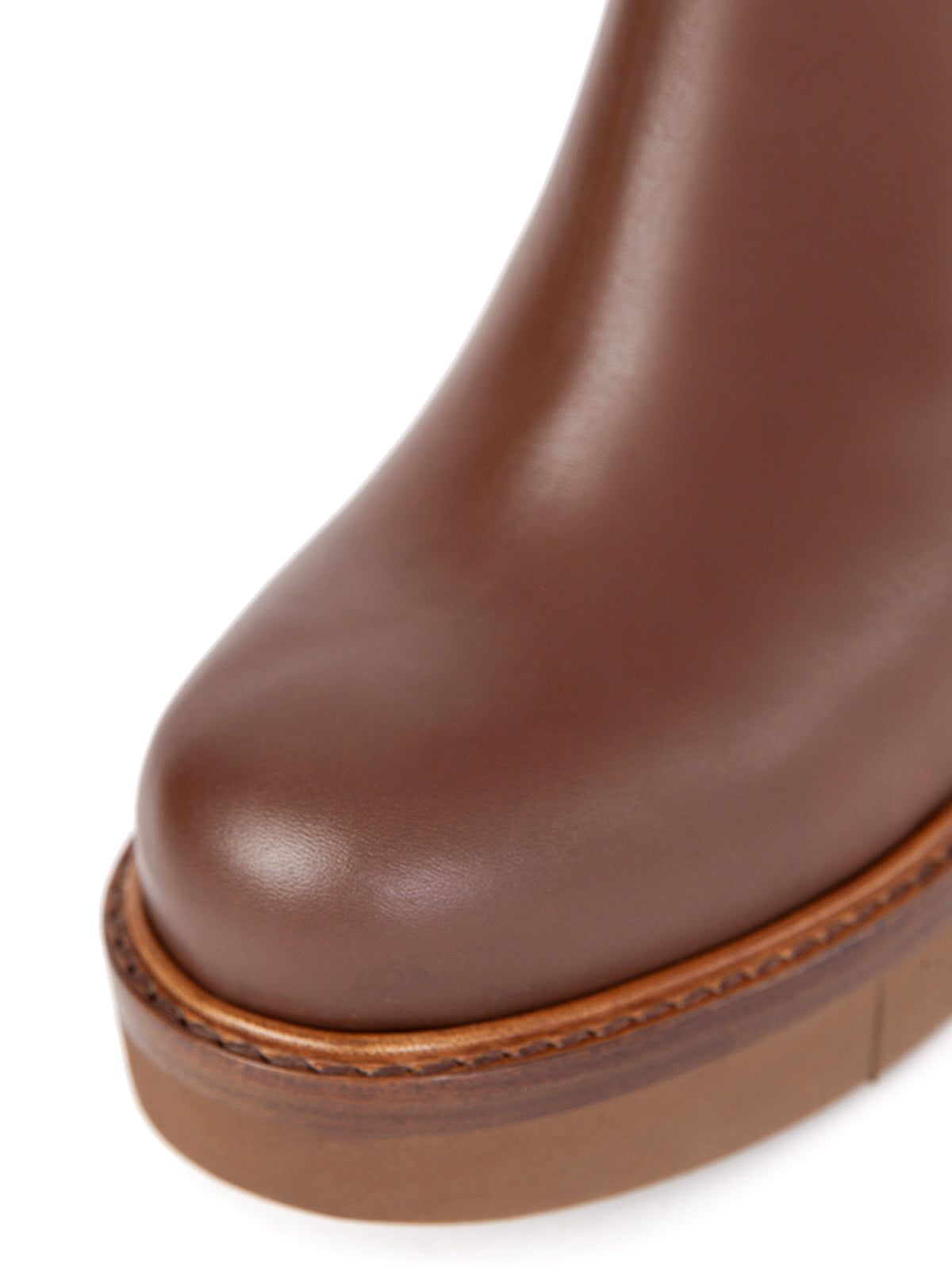 RECIÉN | TAYSON CUOIO